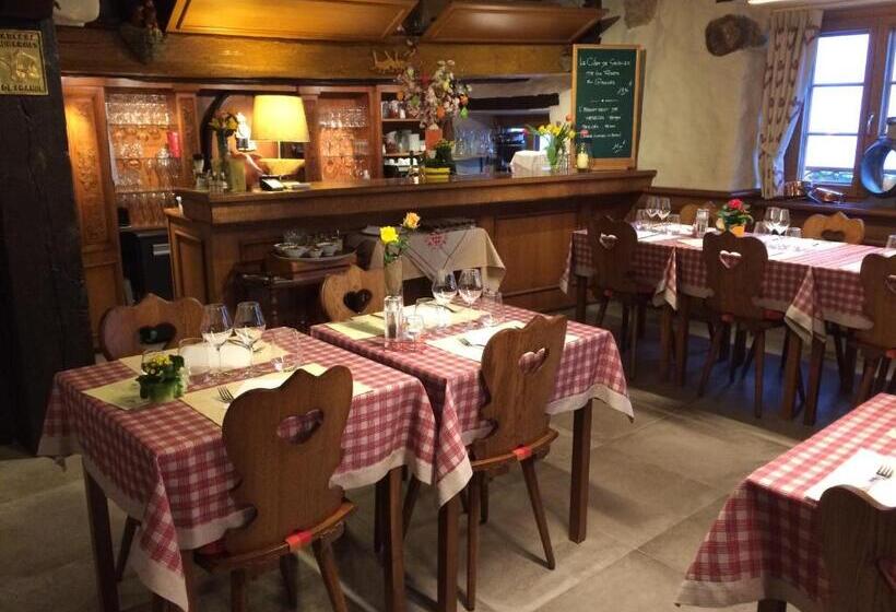 Номер Комфорт, Auberge Des Trois Châteaux