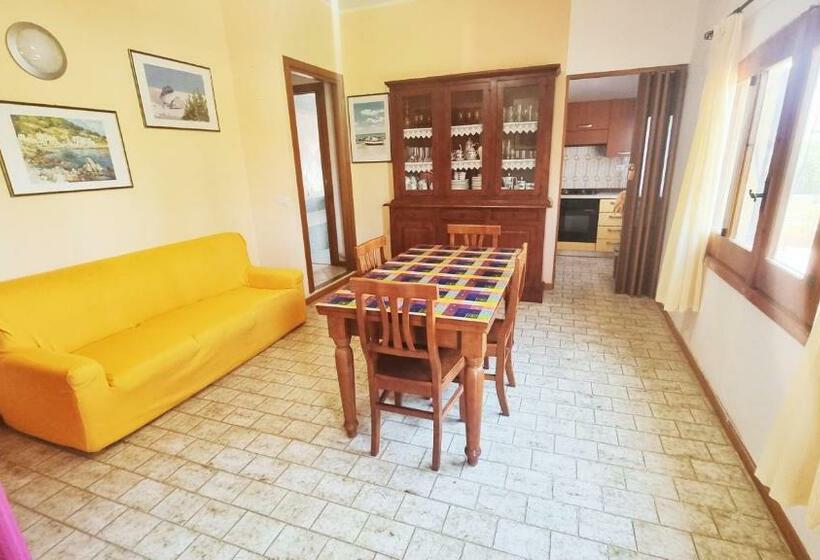 Апартаменты 1 Спальня, La Baia Apartments
