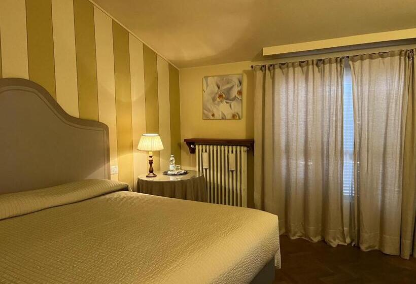 발코니 디럭스 룸, B&b Artincentro