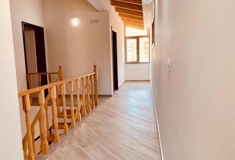 Семейный Номер, Elma Guest House