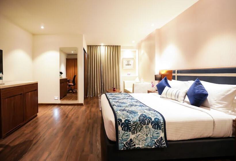 اتاق اجرایی, Regenta Suites Gurugram, Sohna Road, Sector 49