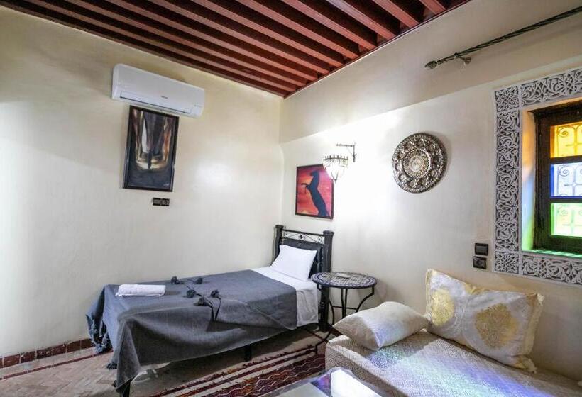 家庭间, Dar El Yasmine