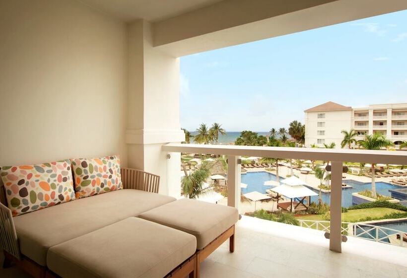 سوییت جونیور, Hyatt Zilara Rose Hall Adults Only All Inclusive
