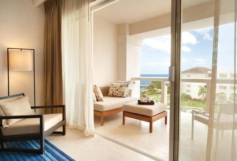 سوییت با چشم‌انداز دریا, Hyatt Zilara Rose Hall Adults Only All Inclusive