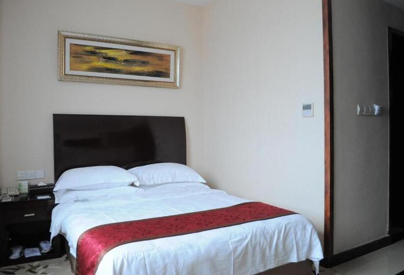 Номер Стандарт, Ramada Linyi North