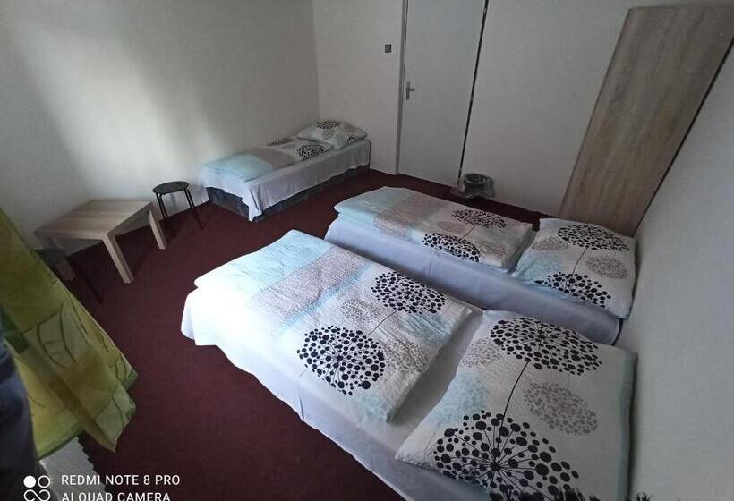 Family Suite, Penzion Modřanka