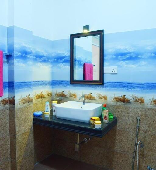 Трехместный Номер Deluxe, Gold Sand Resort