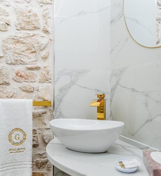 Номер Стандарт с Гидромассажем, Gold Suite B&b