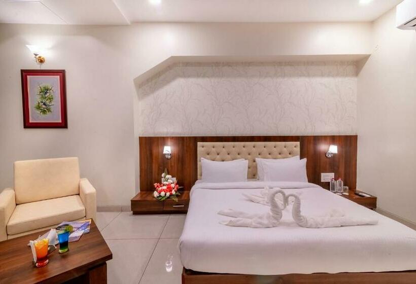 豪华房间, Savitri Resort