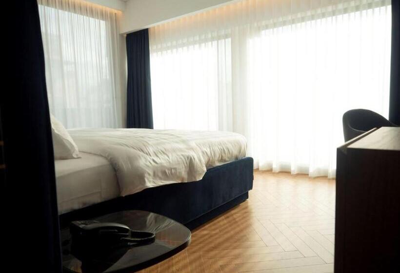 带1个卧室的带阳台的公寓, Moncafe Hotel Etico Tirana