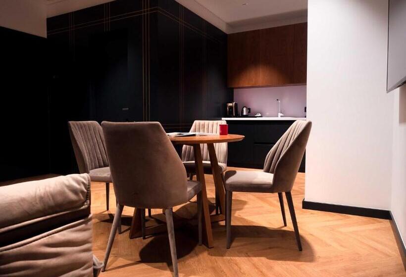 带1个卧室的带阳台的公寓, Moncafe Hotel Etico Tirana