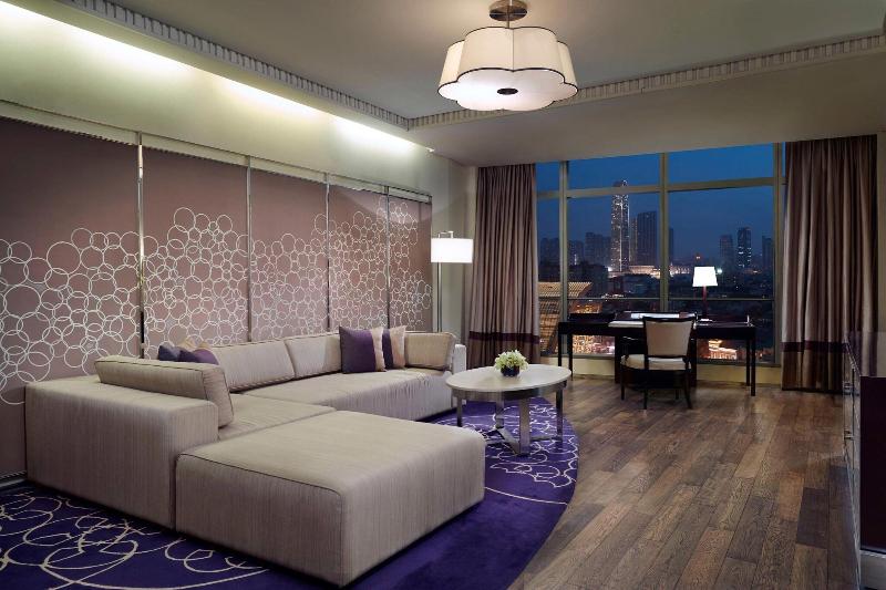 اتاق استاندارد با تخت بزرگ, Capital Hotel And Spa