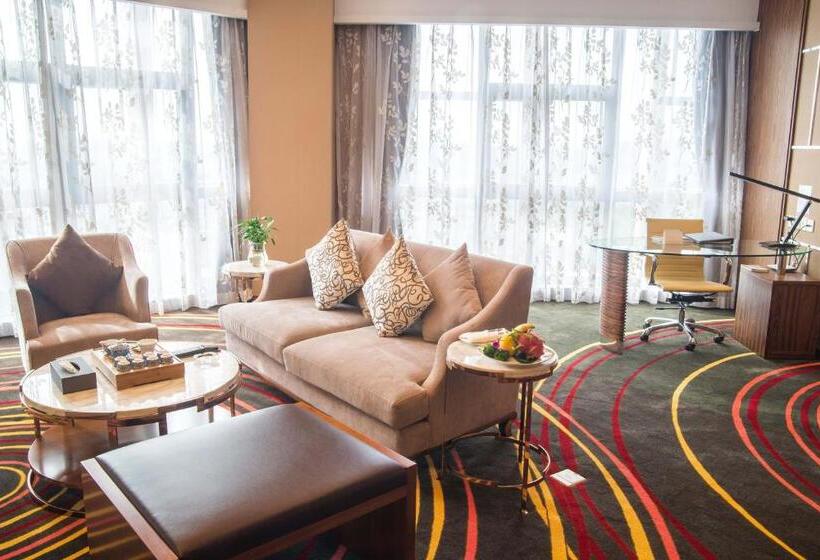 سوئیت با تخت بزرگ, Ramada Plaza Huizhou East