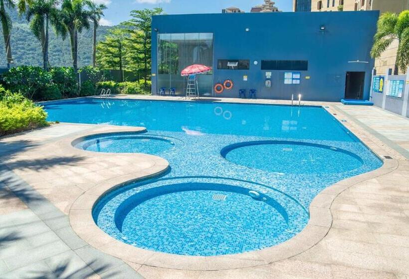 اتاق استاندارد, Ramada Plaza Huizhou East