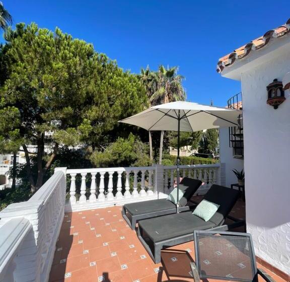 Номер Deluxe Вид на Море с Балконом, Casa Flora   Mijas Costa   Andalusië