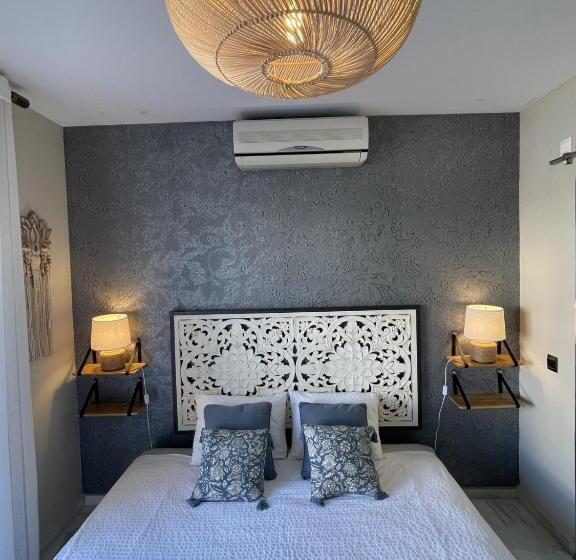 Номер Стандарт с Балконом, Casa Flora   Mijas Costa   Andalusië