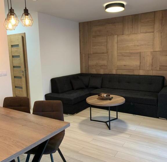 침실 1개 아파트, Apartmány Valča