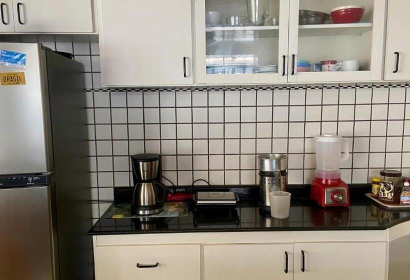 سوئیت با بالکن, Vila Santê