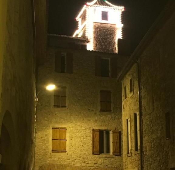اتاق لوکس, Couvent Des Carmes