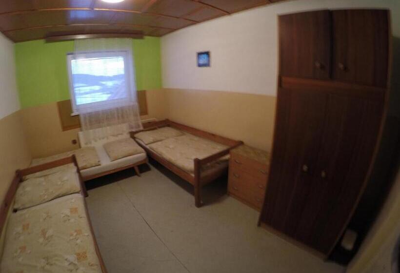 اتاق استاندارد, Turistika Ubytovňa Sivá Brada
