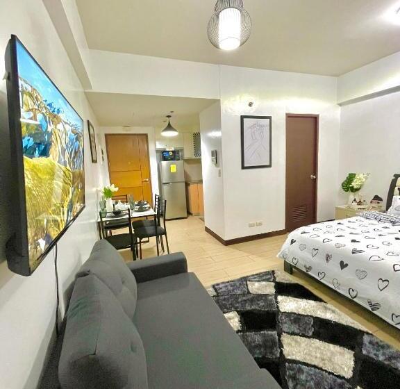 带1个卧室的带阳台的公寓, Two Palm Tree Villas