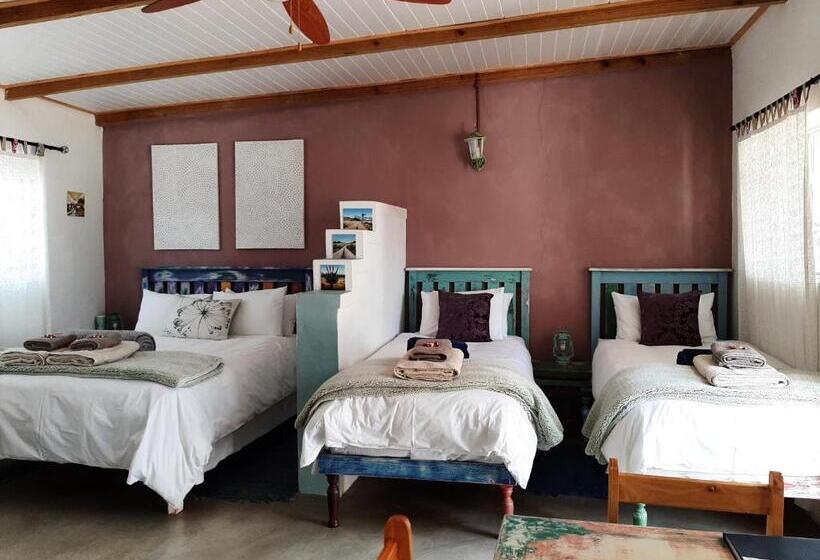 Номер Deluxe с Балконом, Over Karoo Inn
