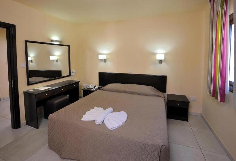 Апартаменты 2 Спальни, Nelia Gardens
