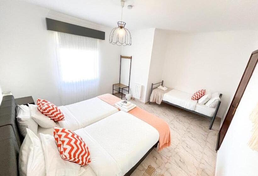 Трехместный Номер Superior, Gardens Guest House