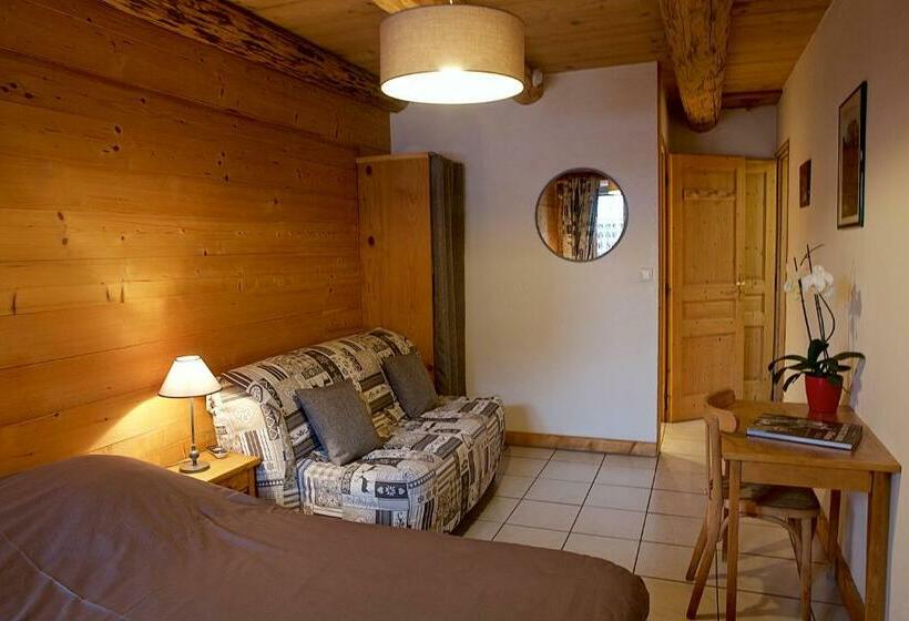 اتاق استاندارد با چشم‌انداز کوهستان, La Ferme Du Mont Blanc