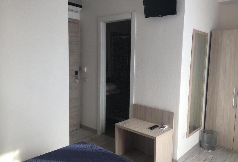 اتاق استاندارد, Affittacamere In Centro