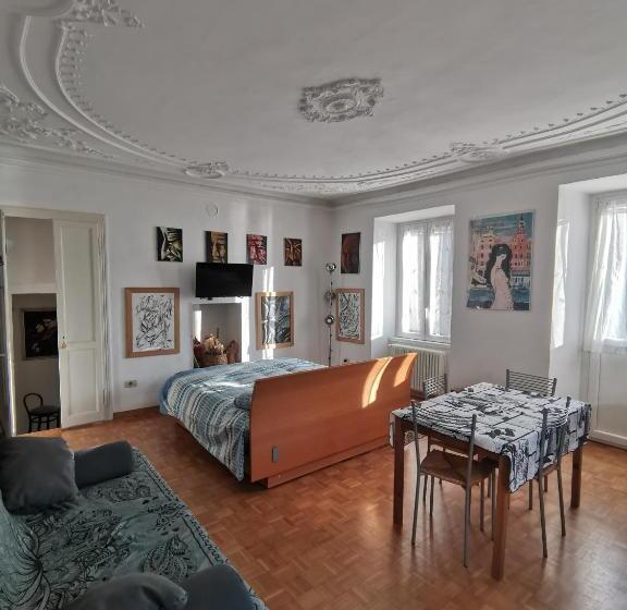 Студия Стандарт, B&b 104