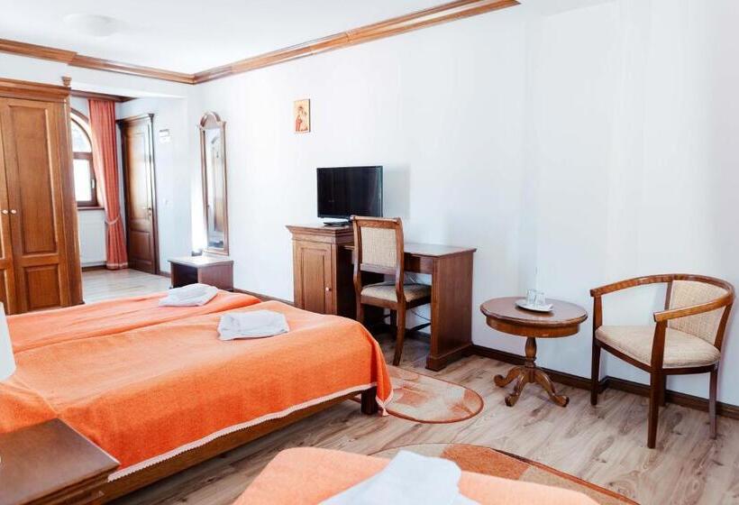 Номер Стандарт Трехместный, Casa Marta