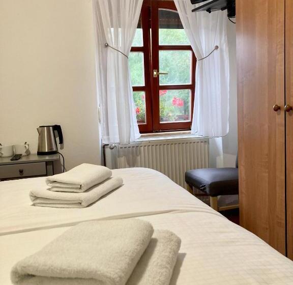 Номер Basic, Guesthouse Mikuláš Mikulov   Free Parking In The City Center