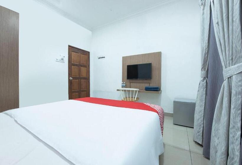 Номер Deluxe Кровать Кинг, Sg Rengit City Resort 1
