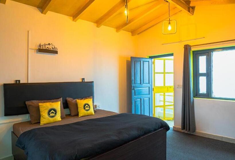 חדר דלוקס לארבעה, Lushtree Backpackers   Hostel & Cafe