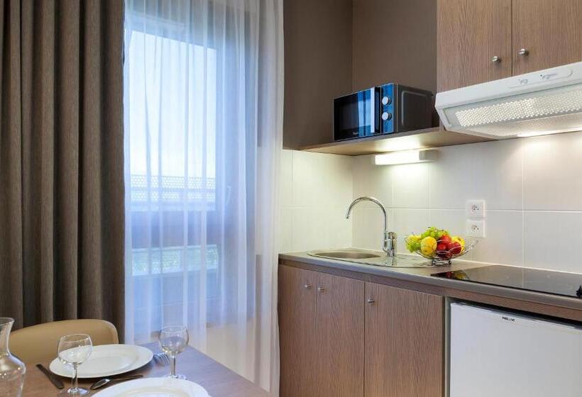 Апартаменты 1 Спальня, Nehô Suites Porte De Genève   Gare Annemasse
