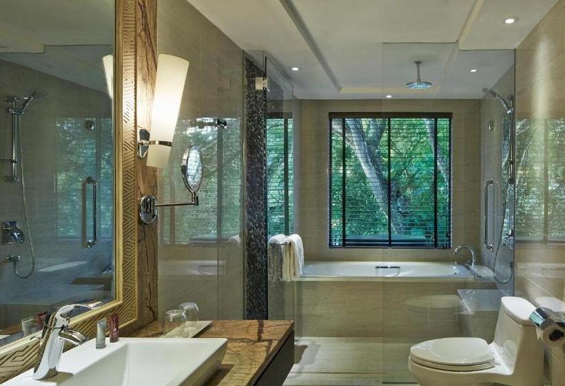 Номер Deluxe Кровать Кинг, Mulu Marriott Resort