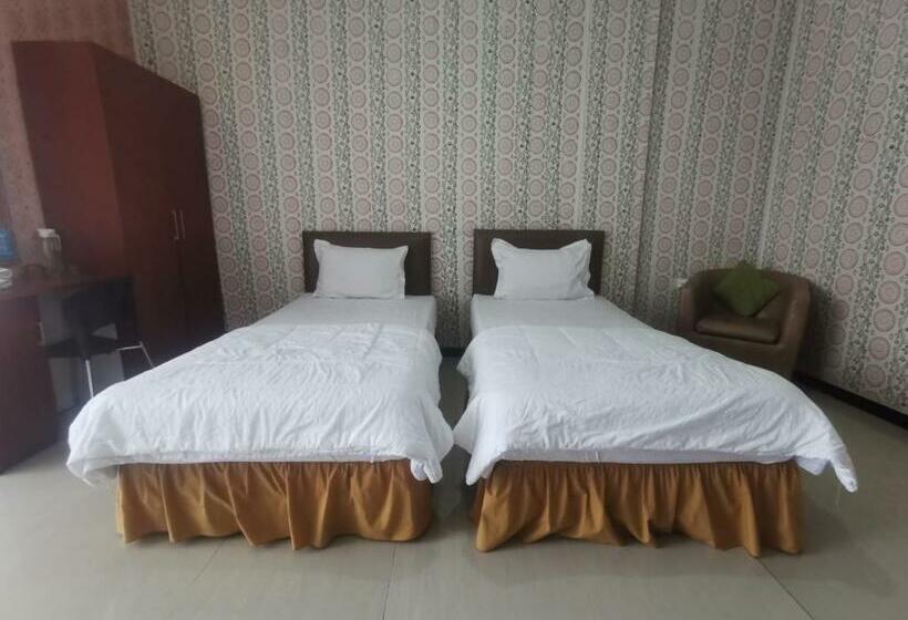 Номер Стандарт, Reddoorz Syariah At Jalan Pramuka
