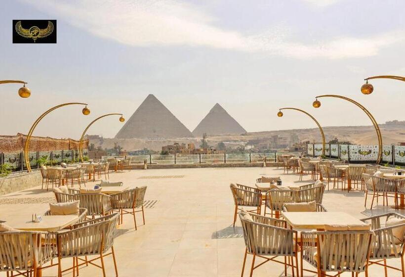سوئیت با بالکن, Comfort Inn Giza