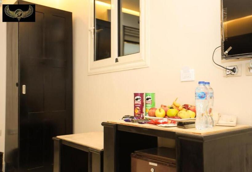 اتاق لوکس خانوادگی, Comfort Inn Giza