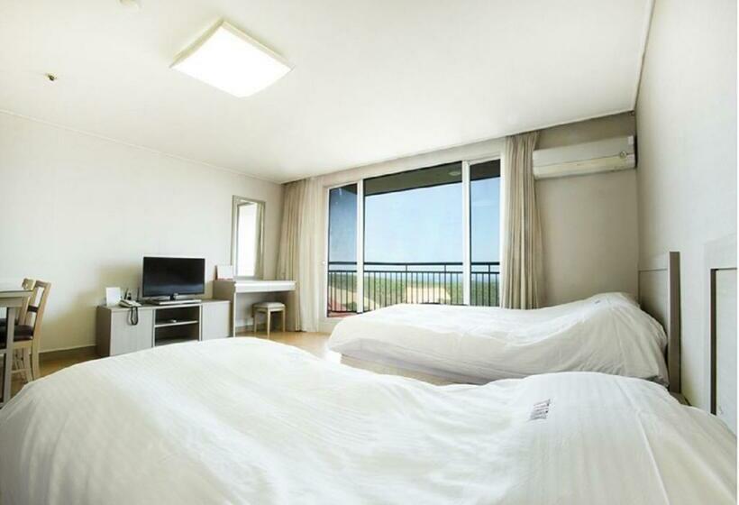 标准间, Seorak I Park Condo