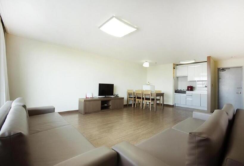 家庭间, Seorak I Park Condo