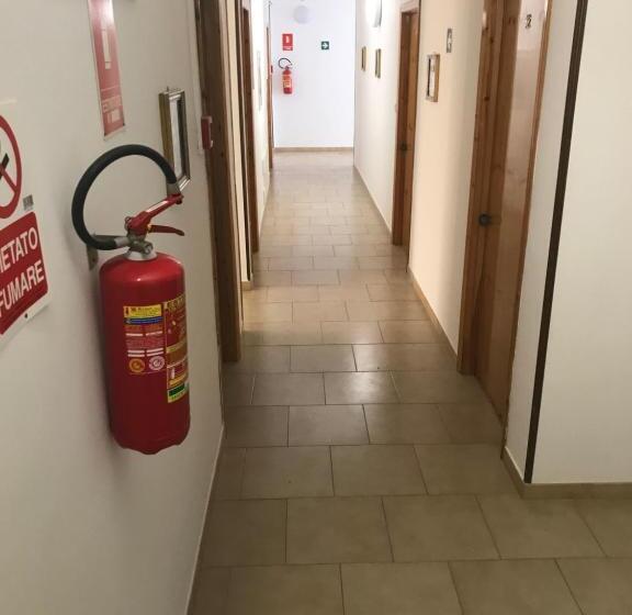 Семейный Номер, Albergo Europa