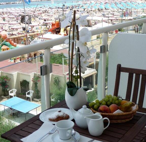 Camera Comfort Vista Mare, Thea & Residence