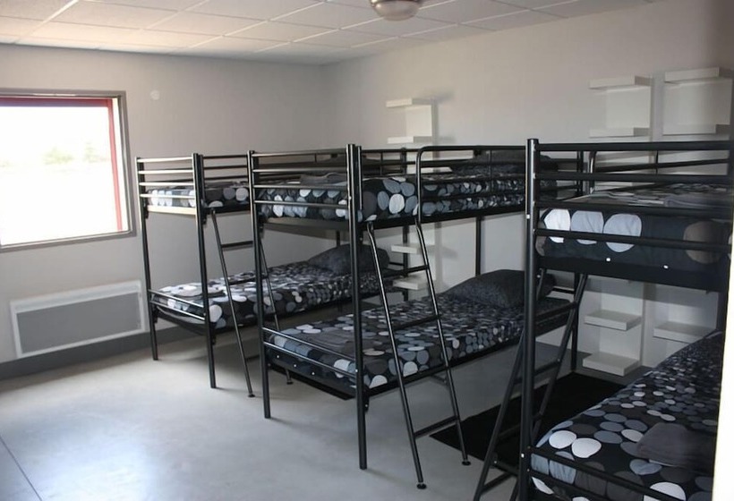 Кровать в Общей Комнате, Auberge Flyzone   Hostel