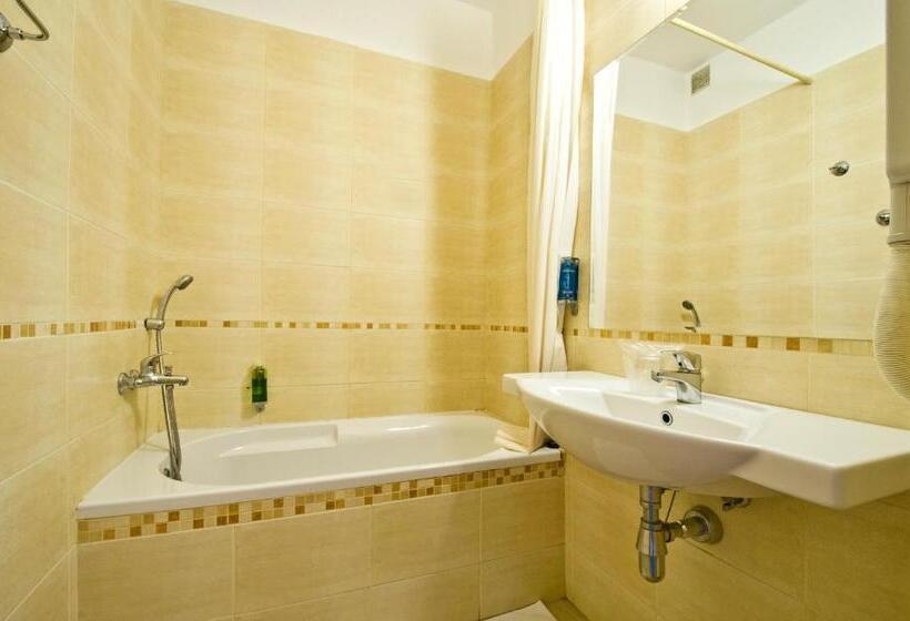 스탠다드 발코니 룸, Senec Aqua Resort