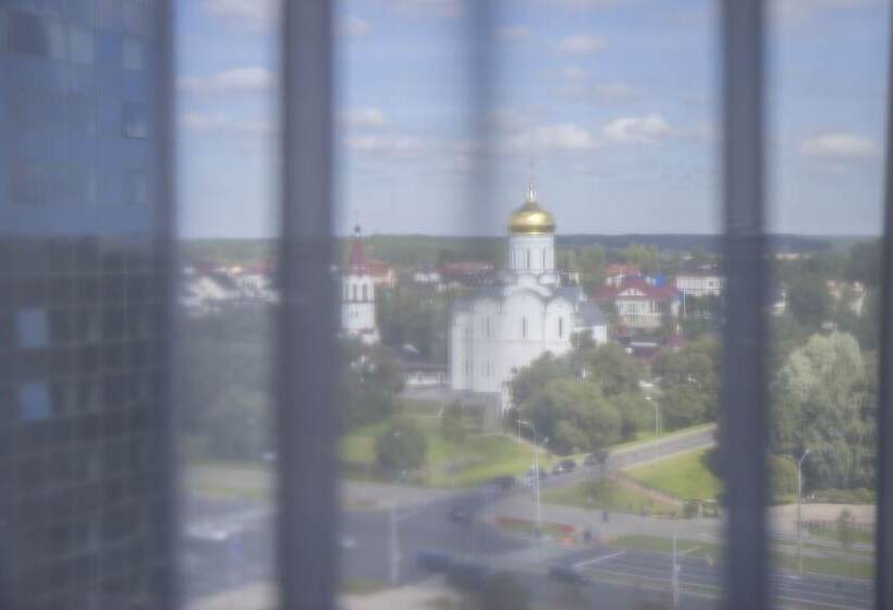스위트, Victoria Olimp Hotel Minsk