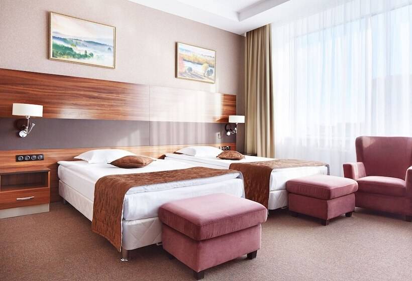 패밀리 룸, Victoria Olimp Hotel Minsk