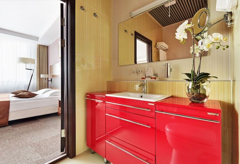 스탠다드 스튜디오, Victoria Olimp Hotel Minsk