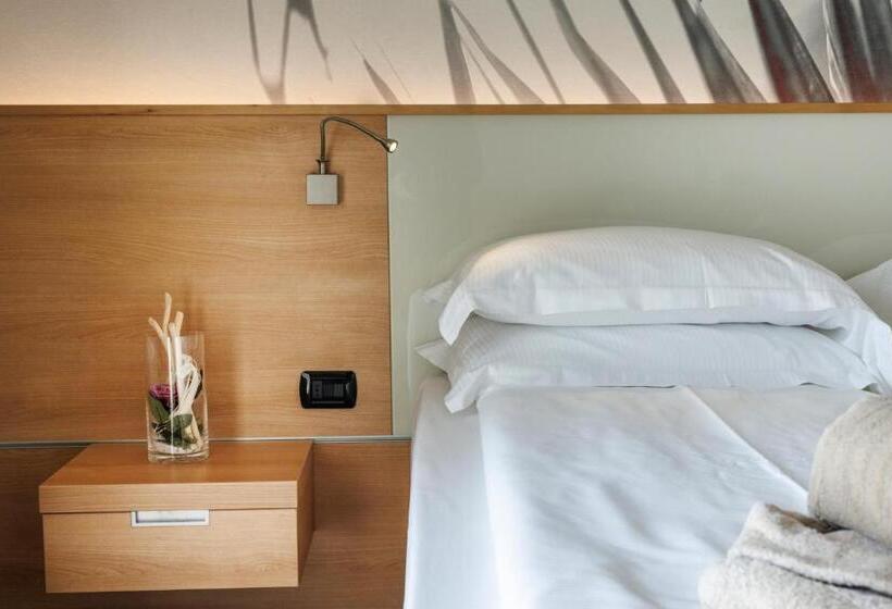 Номер Стандарт Боковой Вид на Море, Wellness Hotel Casa Barca